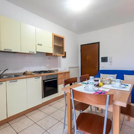 Ortensia 2 Myho Casa Apartment