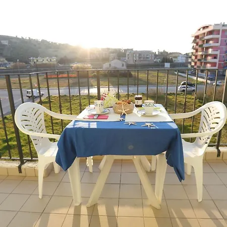 Ortensia 2 Myho Casa Apartment *
